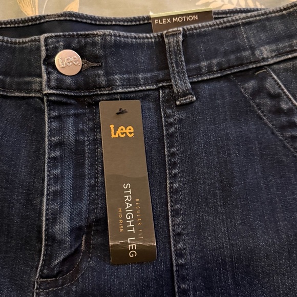 Lee Women's Dark Blue Straight Leg Jeans Size 16 Regular Fit - Picture 13 of 13